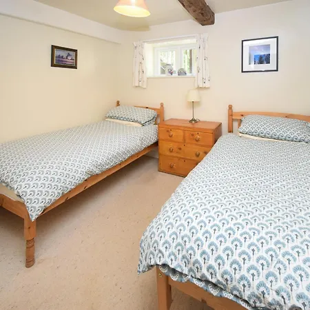 Semesterbostad Hollin Bank Barn *